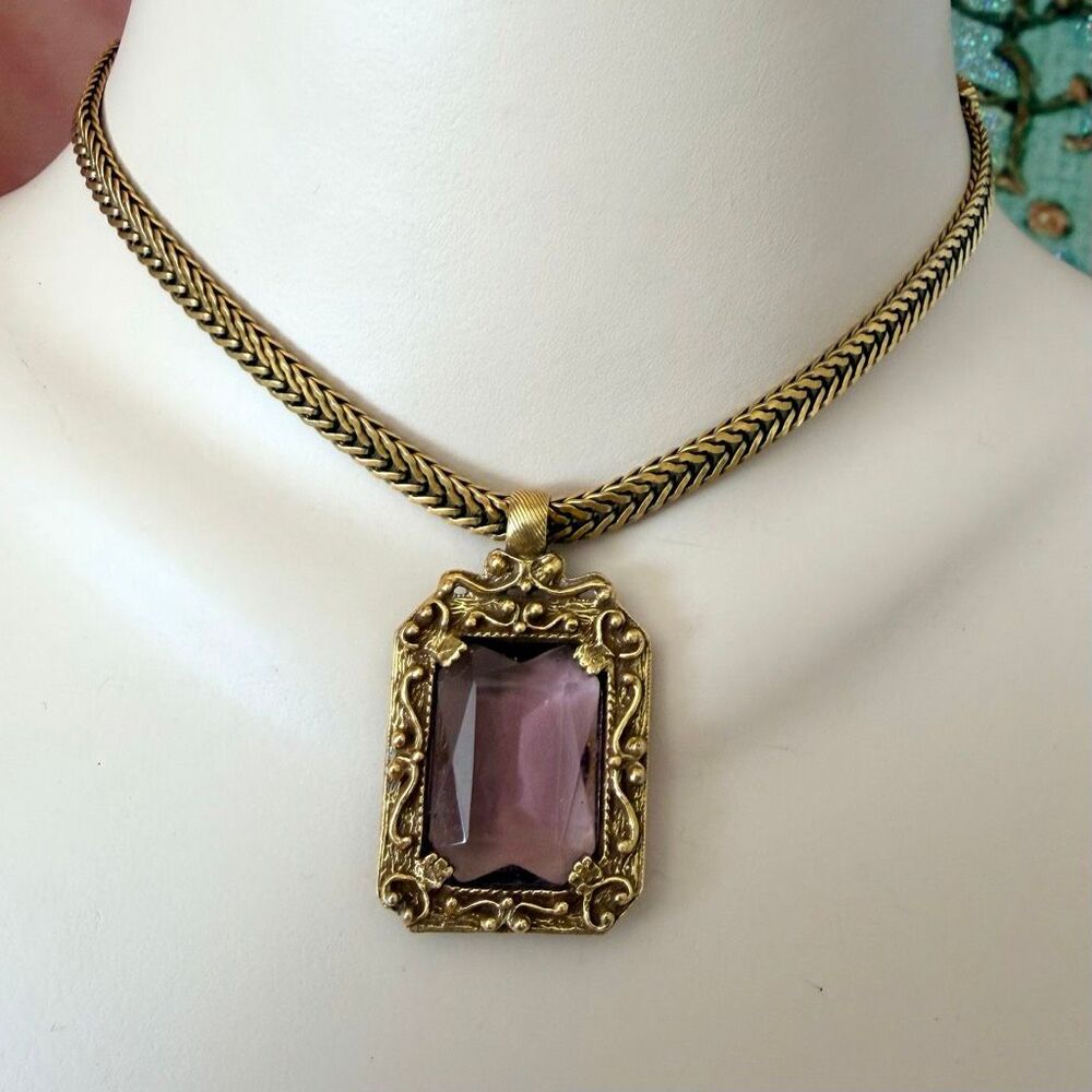 Vintage Judy Lee Purple Glass Pendant Gold Tone Statement Necklace